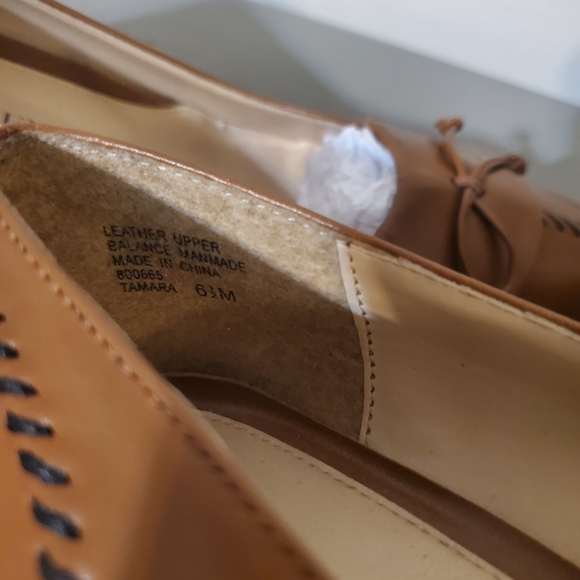 Laura Ashley Tan Leather Heels - Picture 5 of 6